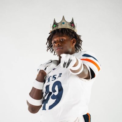 BobbyLyles24's profile picture. C/O 2026 | OLB/RB | HT: 6’1 | WT: 195 | 100m: 10.58 | District Champion | STATE QUALIFIER | UTSA Commit