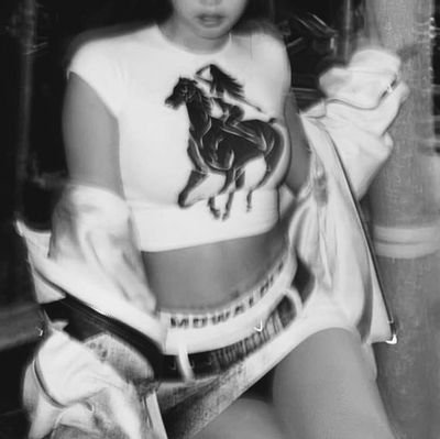 trulywarm's profile picture. 