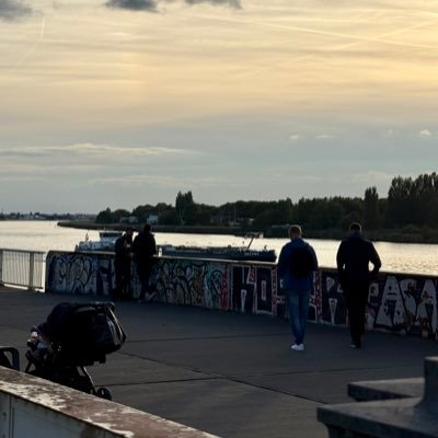 Talal247086's profile picture. 