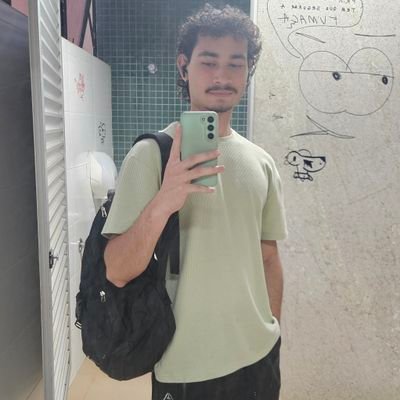 Gfdd04's profile picture. existindo eu acho