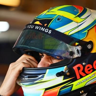 arielafearless's profile picture. |             818712 ★ williams racing
#TheFutureIsTeal