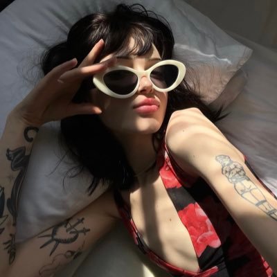 papansyy's profile picture. 🐈‍⬛