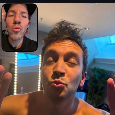 joshlerFan23's profile picture. I love twenty one pilots🧑🏻‍✈️🧑🏻‍✈️🇺🇸🇺🇸🇲🇽🇲🇽🇲🇽🇲🇽💁🏻‍♂️😸Age 23