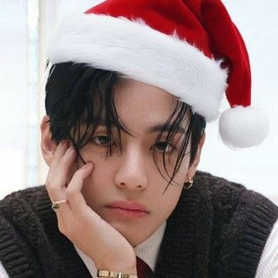 i4taeosito's profile picture. future's gonna be ok!                                                         
        ⋆ only army| ▸playlist bts ; i love @BTS_twt and cats