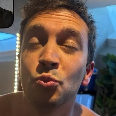 RosaIsotta79915's profile picture. let’s take this a second at a time