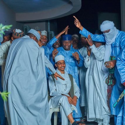 jarrhead15's profile picture. Stoic | Les Fleurs du Mal | Menimist | Living life in dark mode | Business/Islamic posts mainly | Salafiy