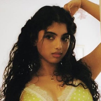 sialaterrrr's profile picture. thoughts & archives