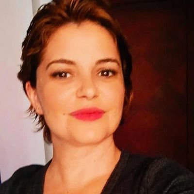 Ana_Hurtado86's profile picture. 1986. De Sevilla.
Periodista/Documentalista 🎞  ✨
 TeleSUR- Al Mayadeen - Cubadebate