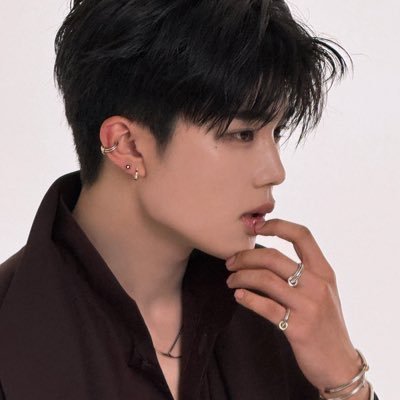 w_gw_0110's profile picture. 