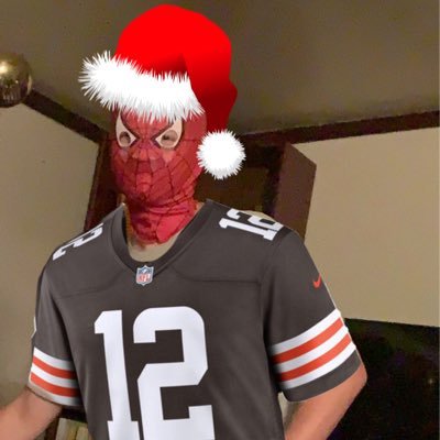 thereallilshunk's profile picture. Browns Free Agency Guy | #DawgPound | #LetEmKnow | #GuardsBall
