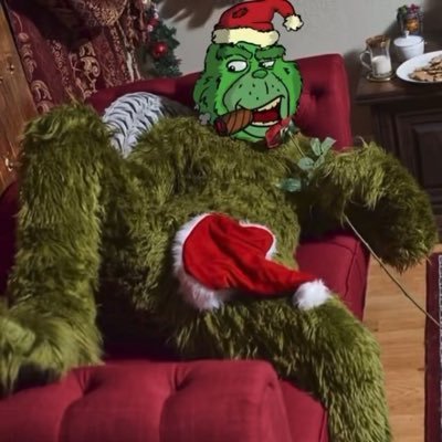 Grand_handsomer's profile picture. proud hypocrite, based peach grower, puts corn in spaghetti, pro waterboarding my very bad dog, owner of zero cats, ❤️ The Institute of Cetacean Research