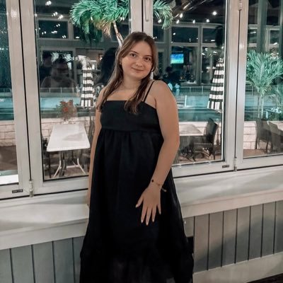 stephaniemda_'s profile picture. great things take time 🦋