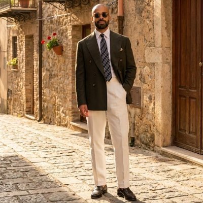 HamiltonOfiyai's profile picture. 258, co-founder, sales, options trader, business and family / fidem 💍