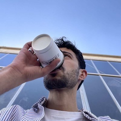 6szx_'s profile picture. القلب ومايهّوىَ .