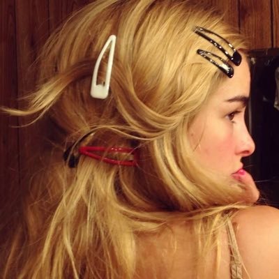 theeaddisonrae's profile picture. fan account | for addison rae ✩