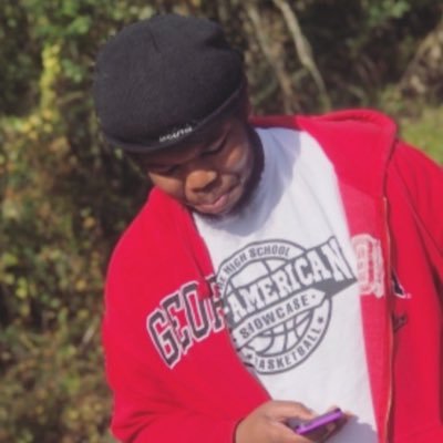 sktub_'s profile picture. LLR💙🕊LLG❤️🕊️