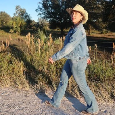 vivafanny70's profile picture. Social media influencer easy going 😎 gym lover ♥️ Music🌡cruise ✌mother kid