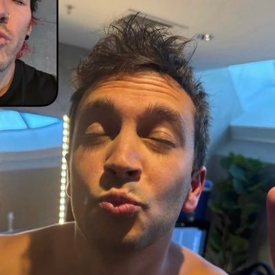 blurryfender's profile picture. stay alive for me, just try to be Ψ | #VESSEL