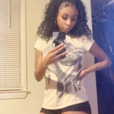 sxyylexx's profile picture. 