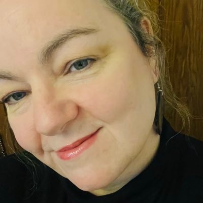 DrBethWallace's profile picture. 🇮🇪 Psychosexual Therapist & Applied Psych. graduate | Interests here: Adult #Relationships, #Women, #FreeSpeech, #Irish #MotherAndBabyHomes & #Adoption.