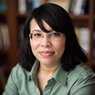 monicaolitheot's profile picture. 