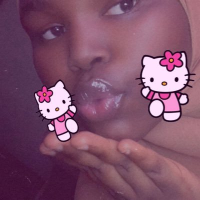 rokheeyaa's profile picture. 