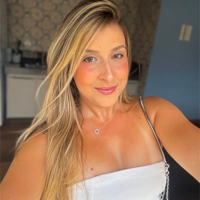 aniinhaasalviio's profile picture. 