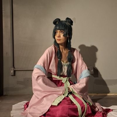 xsunnycosx's profile picture. 🎶いい加減に気付いて
君は素敵って
自惚れてもっとお大事に
無自覚なまんま
愛を蓄えて
綺麗にされた花瓶も肥やしも何もいらない
その姿で咲き誇れ~🎶