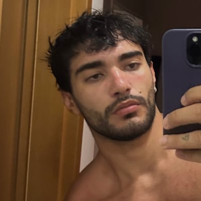 ralouu's profile picture. 