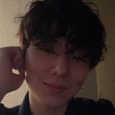 kihyunsbitxh's profile picture. kihyuns personal whore