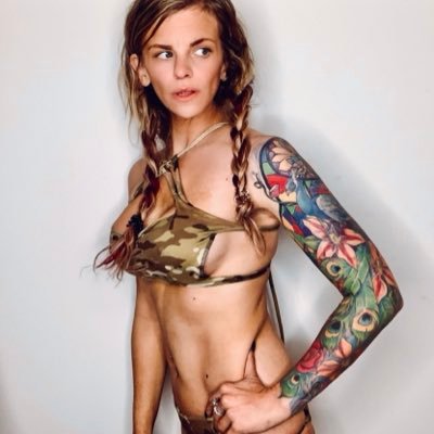 MissJessicaNB's profile picture. #pinupmodel #oefveteran #Army #armyEODUNIT VET #technerd #digitalforensicsstudent  previously #mortgagebroker #veteranadvocate #champagnelover