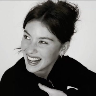 kassfaultline's profile picture. crawl into my open jaw