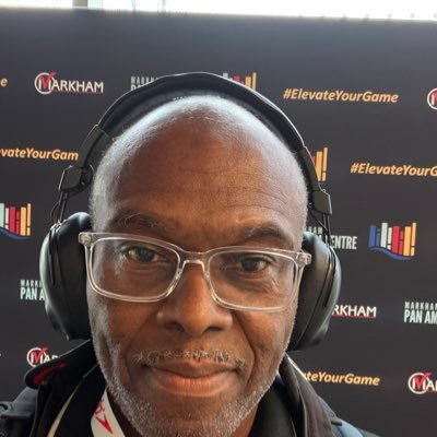 howardruns's profile picture. Christian Dad enCOURAGEr THINKer Communicator Teacher #GenderEquality & #MentalHealth Advocate #MultiMediaJournalist Bilingual: English-français ITProfessional