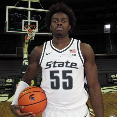 yoloswrld's profile picture. 