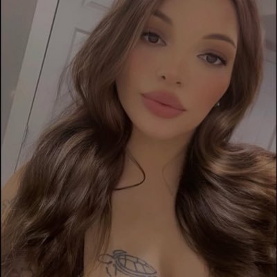 yogirl_aleah's profile picture. Mama x2 & Author. 👧🏻🤰🏻✍🏼📚 Don’t mind my mind. Registry 👶🏽💙👇🏼