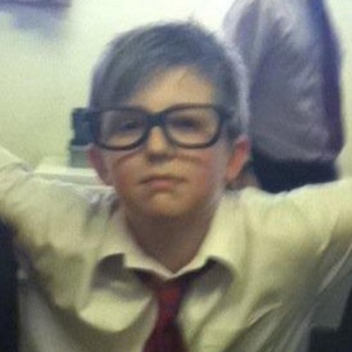 samster2014's profile picture. I'm sam my nick name is samster if u follow me I follow back I like football and rugby and music :)