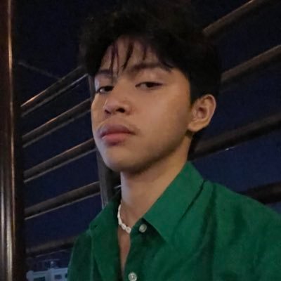 zuurin_'s profile picture. everything is for funsies only | no dating apps