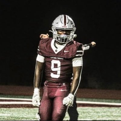 jamari9simms's profile picture. 2027| RB/ ATH | 5'10 |190|3.4 gpa|4.6 40| jamarisimmons000@gmail.com.| https://t.co/sM7yPZeq7H | Coach pat 812-287-9087