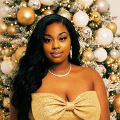 OhhSoGorgeous's profile picture. Mom first. I like anime and video games 🤓