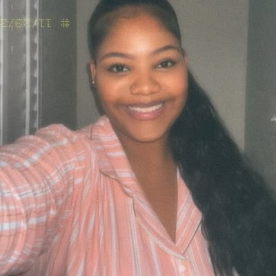 avtvmnnndenise's profile picture. 