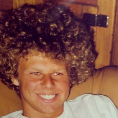 anatelorenzen's profile picture. Syntropist. Metamodern enthusiast. Bootstrapped to acquistion.