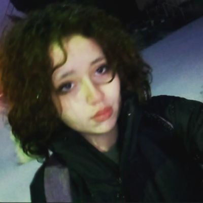 cagedaffairs's profile picture. the newest petrova daughter at full swing on https://t.co/A6W1nQJPKN !! i like to mansplain and psychoanalyze . . .