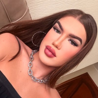 vinifreiree's profile picture. 