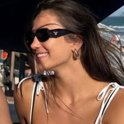 juliakdiess's profile picture. sheilla castro’s pr manager