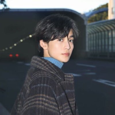 kyupdef's profile picture. hiatus muncak vd bloxburg sampe dapet element rod (gak tau kalo ada update baru lagi)