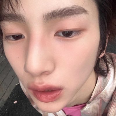 maybemartinn's profile picture. ️️ —★! armycoer !