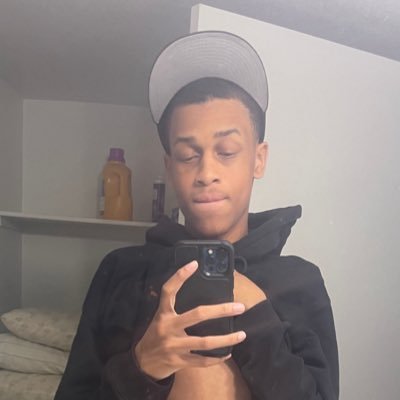 YxngVeyzo's profile picture. New X Account / Next Hugh Hefner 2.0 / Sex Freak