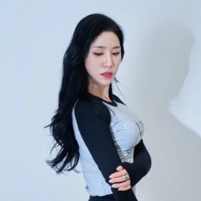 Glen2022300's profile picture. `_____我主号 @hfcqe86195443