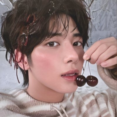 kkangluvr's profile picture. 