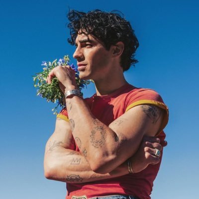 joeadamjoncs's profile picture. Your favorite Jonas Brother’s favorite Jonas Brother.